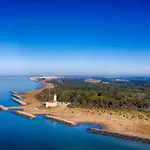 Apartment Stylish 50mt From The Sea With Pool Access *