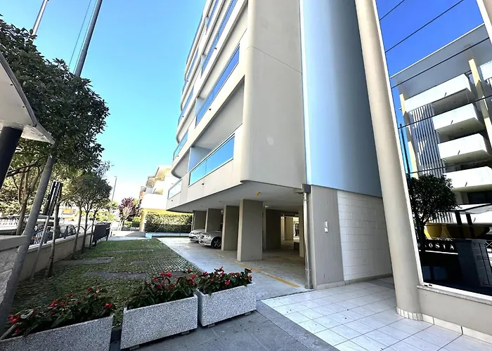 Stylish 50mt From The Sea With Pool Access Appartamento Bibione